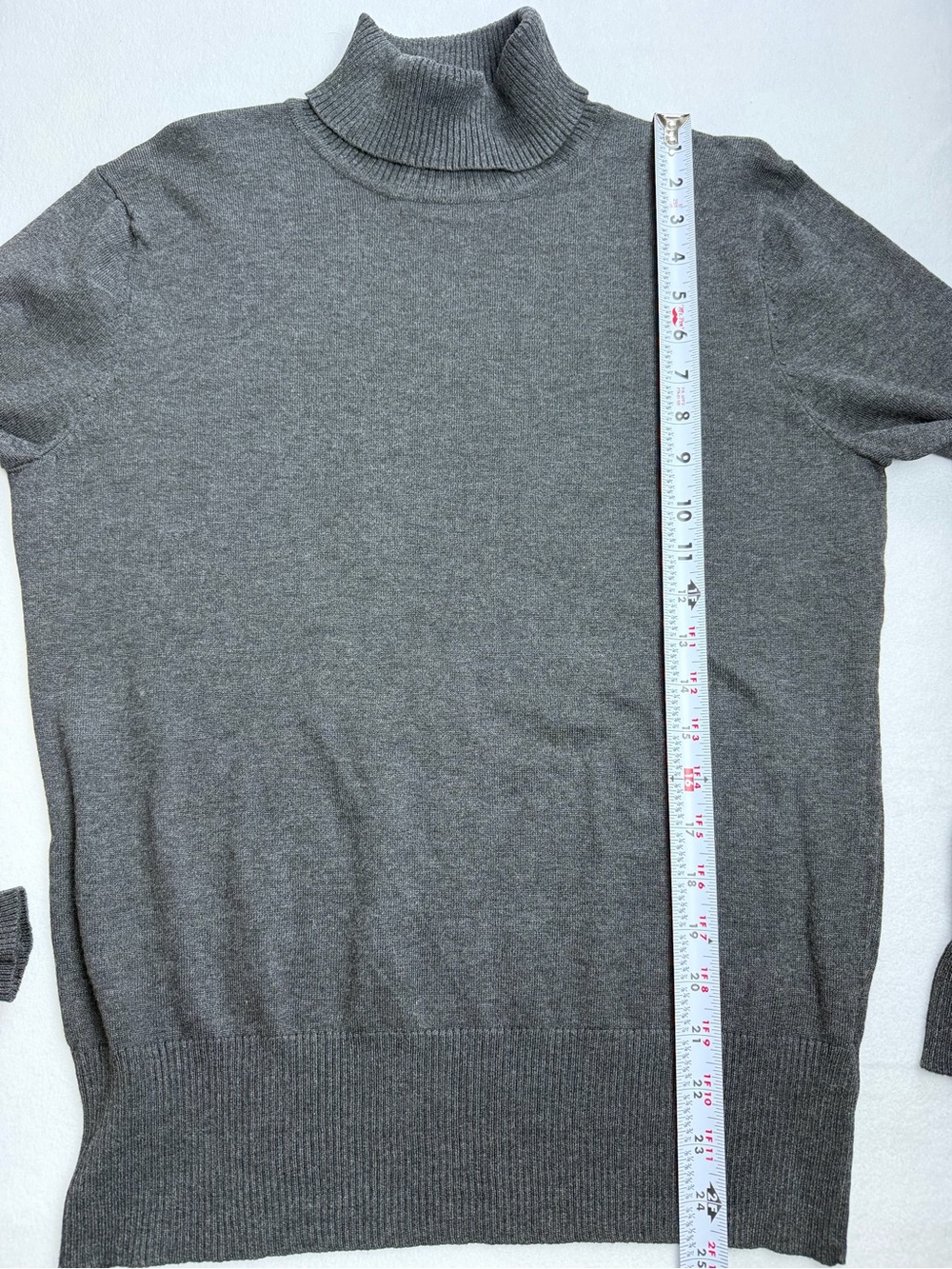 Cupio Gray Turtleneck Sweater Button Cuff Long Sleeve Heather Charcoal Size L - Picture 6 of 7